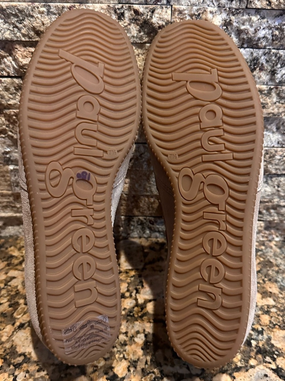 PAUL GREEN
Chantel Sneaker - Picture 13 of 15